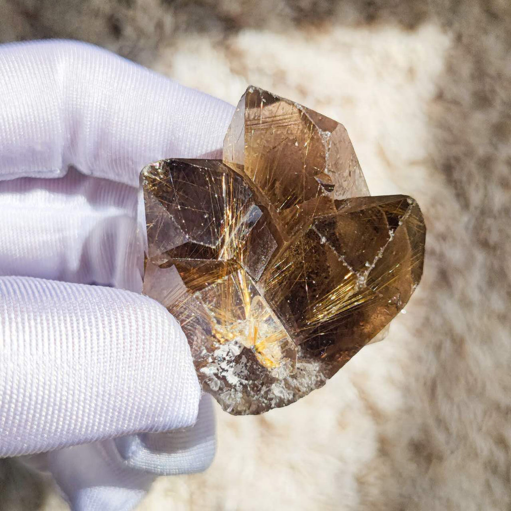 ルチルクォーツ ラフストーン（原石・ポイント・クラスター